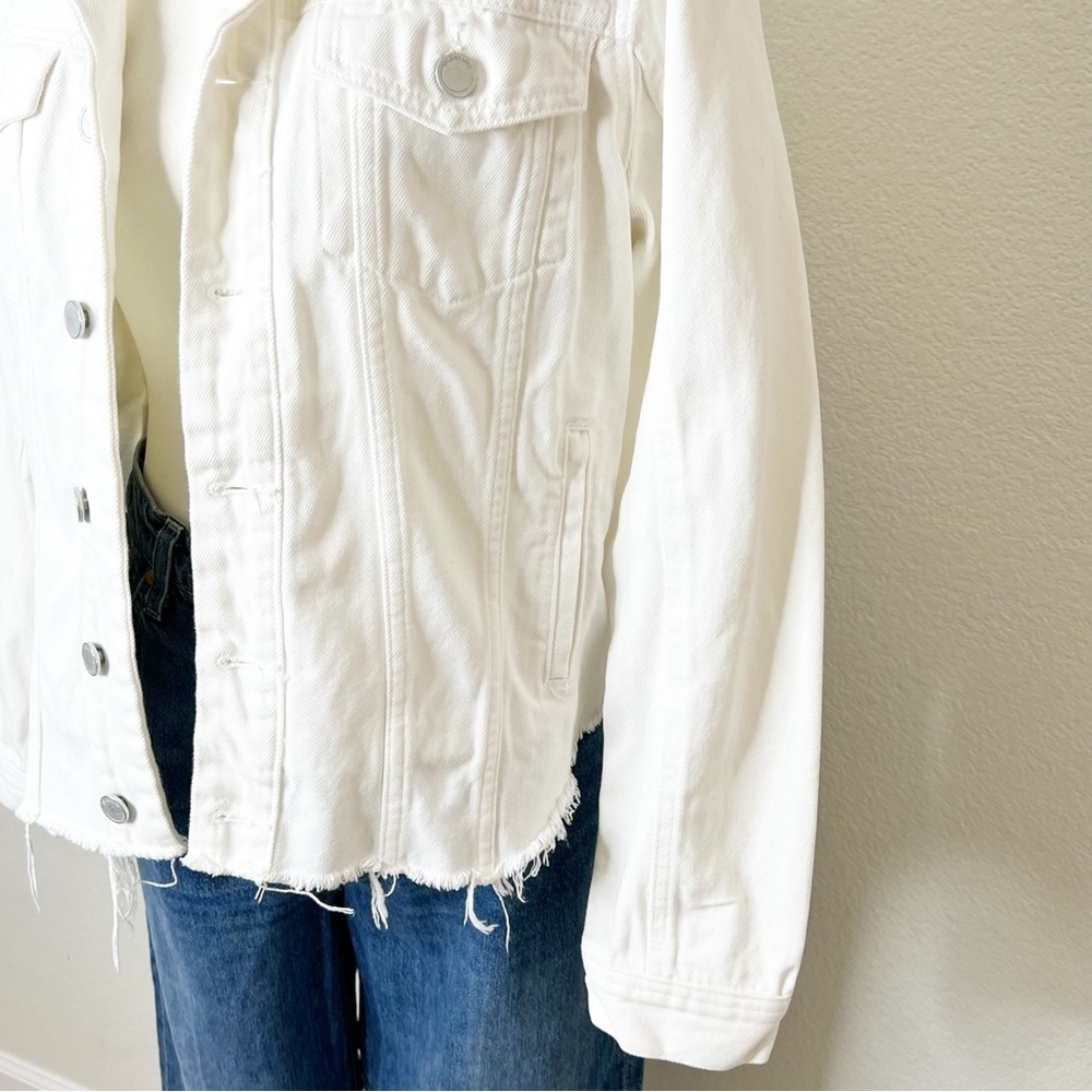 Blank NYC white denim trucker jacket size medium - Picture 3 of 9